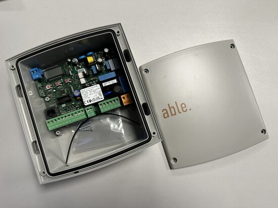 ABLE V2 CX FLEXY 433 — viedo vadības bloks vārtiem/garāžām (433 MHz)